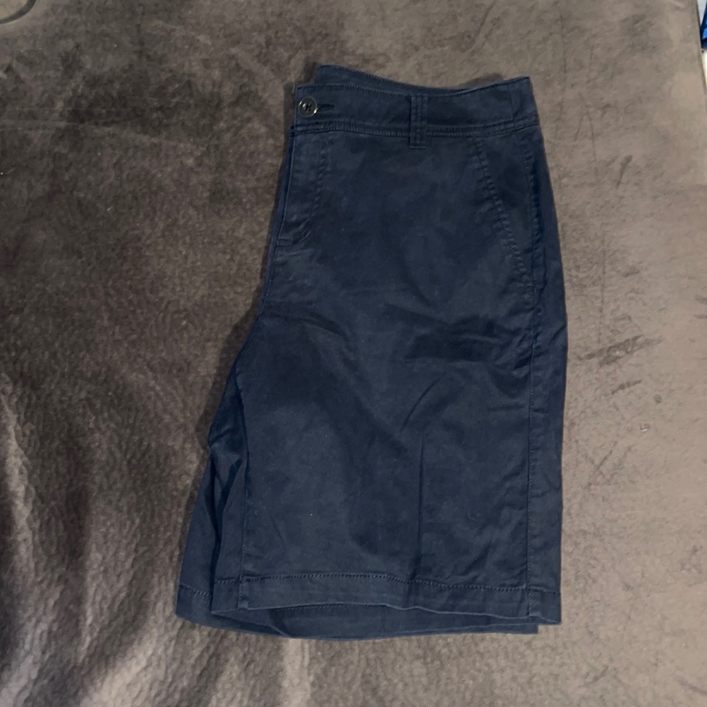 LANE BRYANT BLACK KHAKI SHORTS